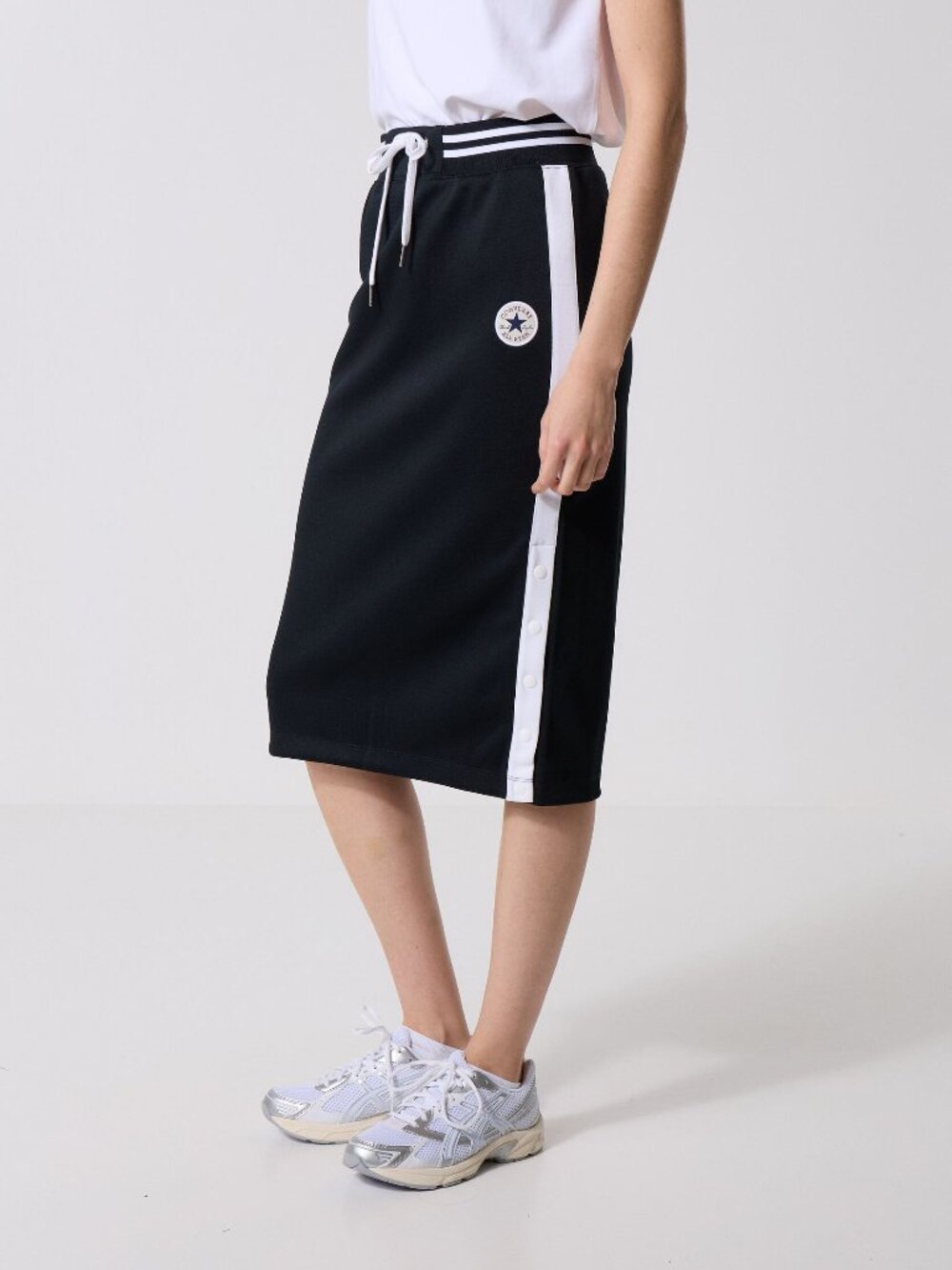 Converse One Star RETRO Skirt Women's Size XS US Black / White RARE NEW HI WAIST